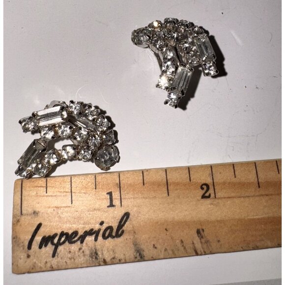 Vintage Rhinestone Clip-On Earrings Clear Crystal Statement Jewelry - Picture 3 of 3